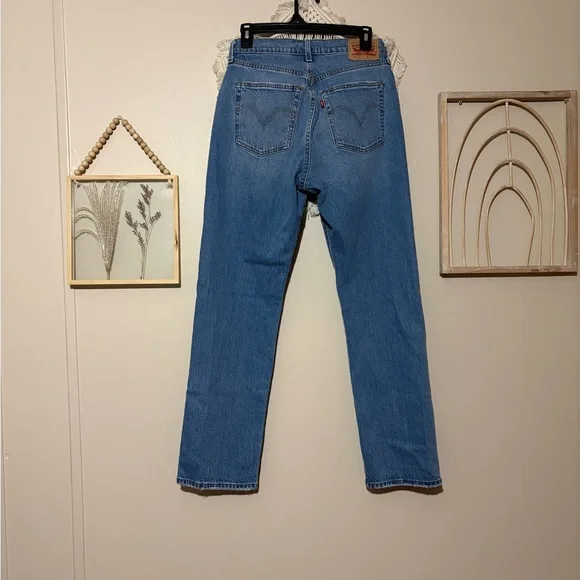 Levi’s 501 Curve Denim Jeans - Picture 5 of 5